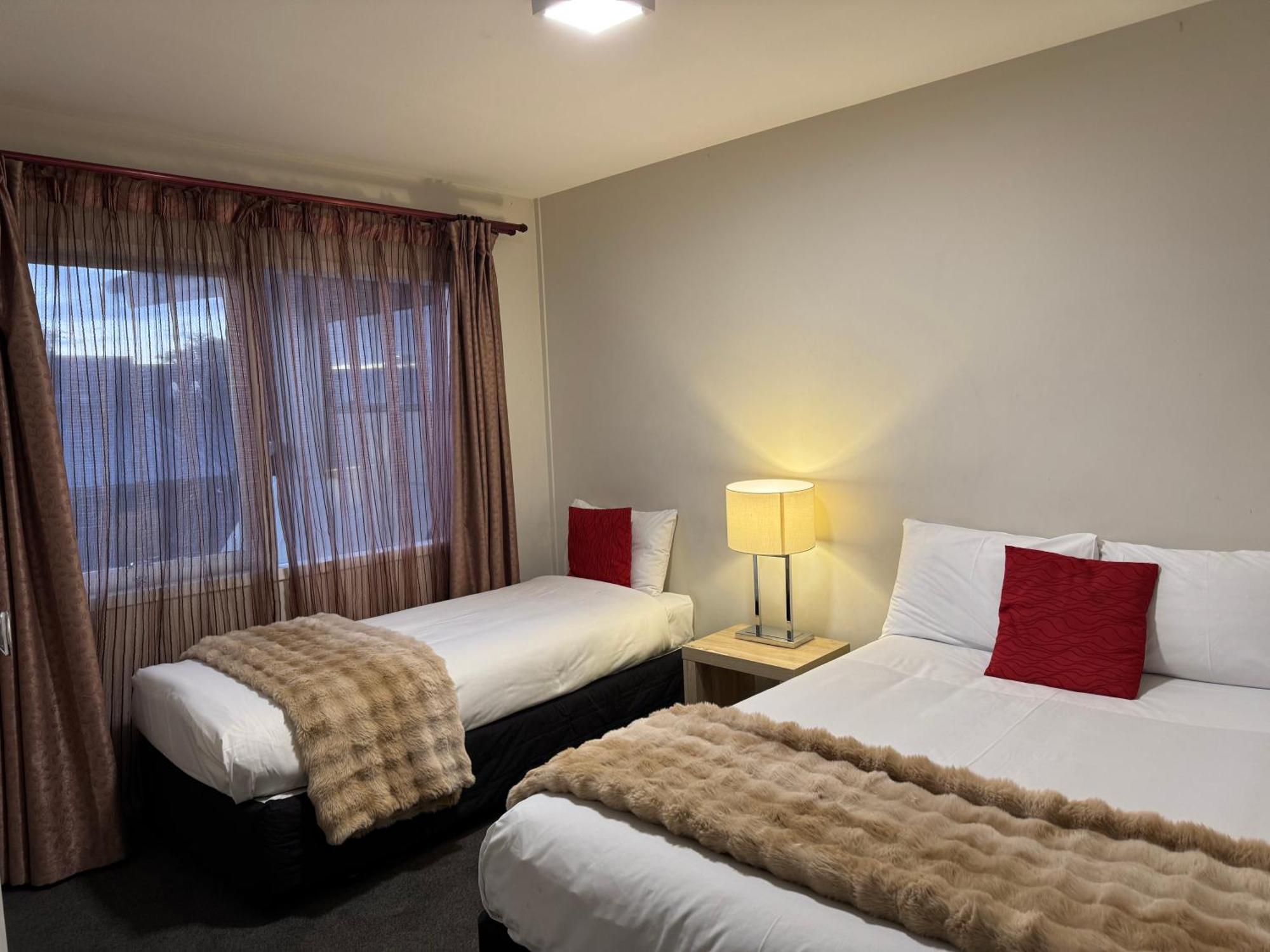 כרייסטצ'רץ' Abbey Motor Lodge מראה חיצוני תמונה